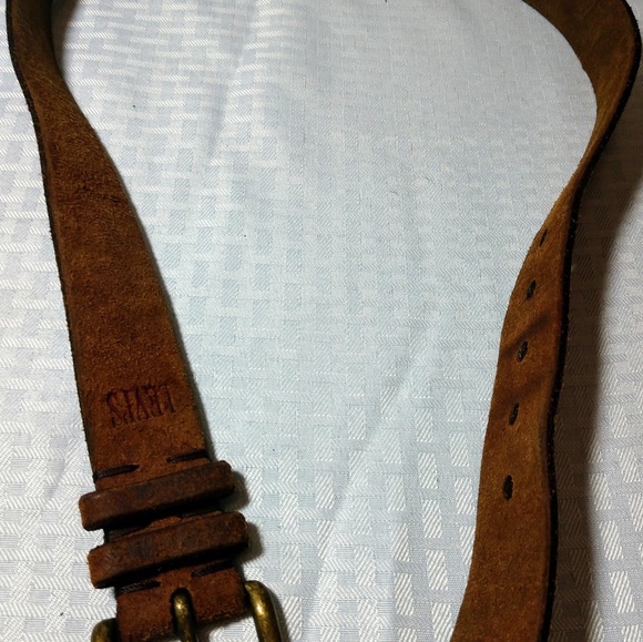 Levis Split Leather Belt w/ Brass Buckle - Picture 6 of 8